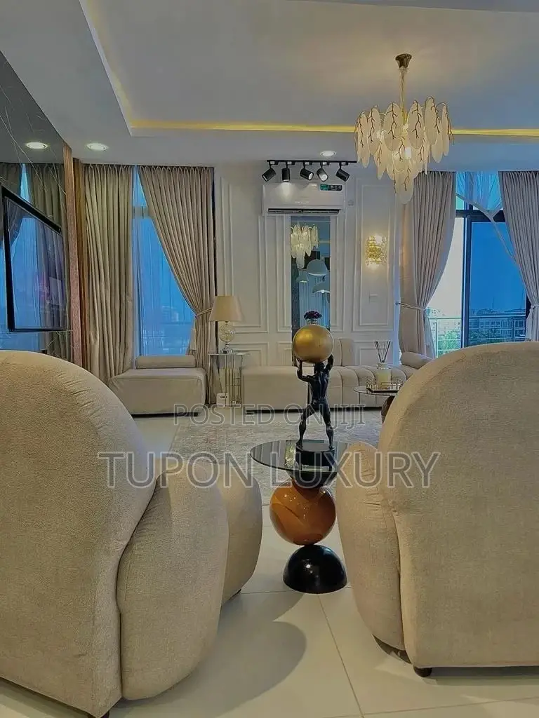 Three Bedroom Apartment With Sea View and Swimming Pool.