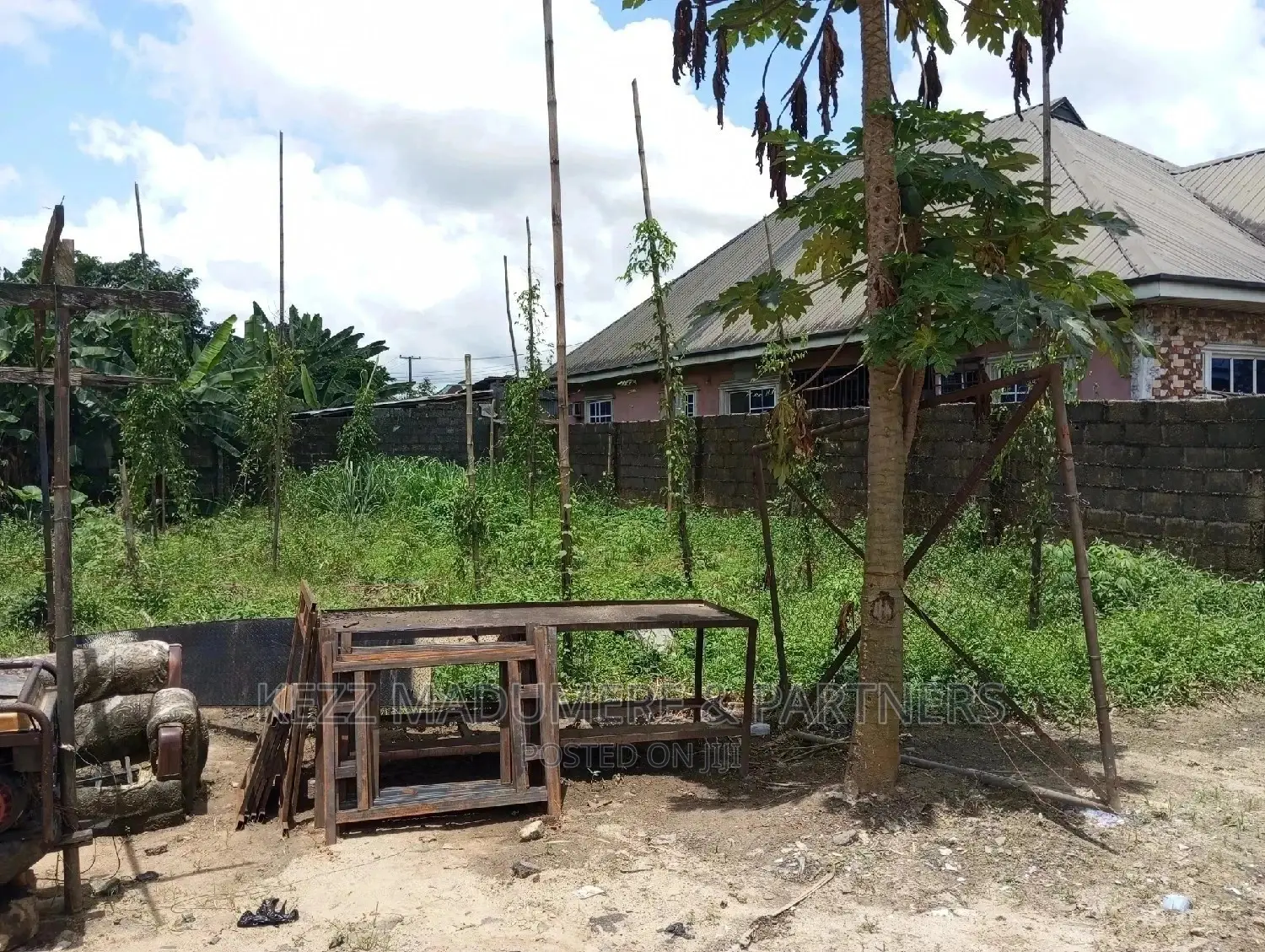 For Sale Land on the Major Sars Rd