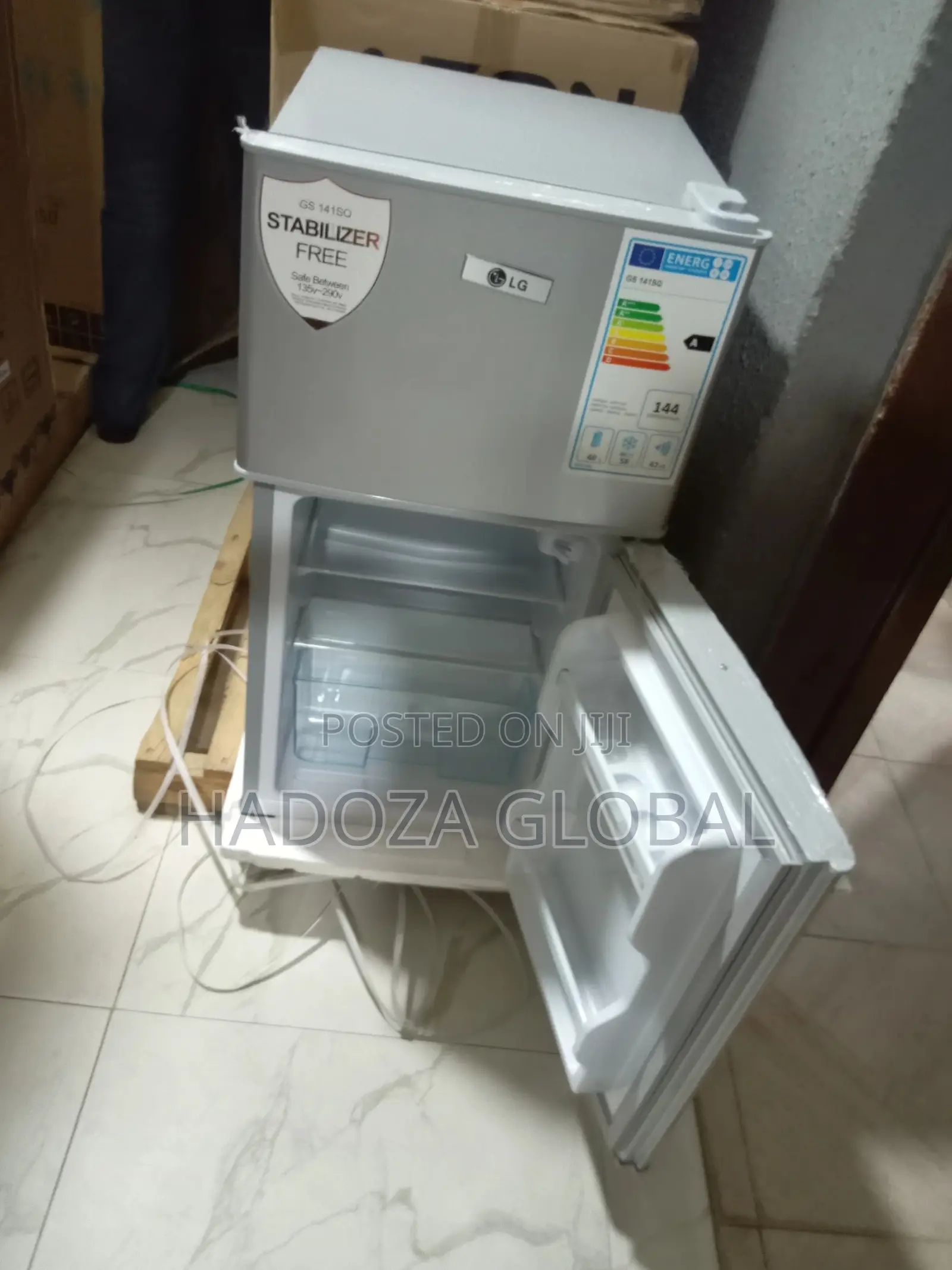 (New) 95litres Gs141sq LG Refrigerator