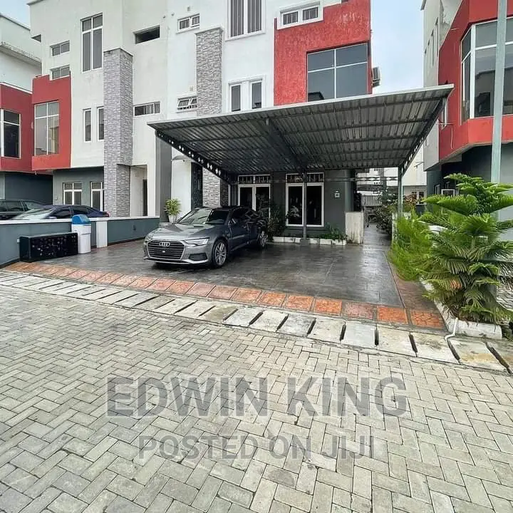 Danpalon Shade