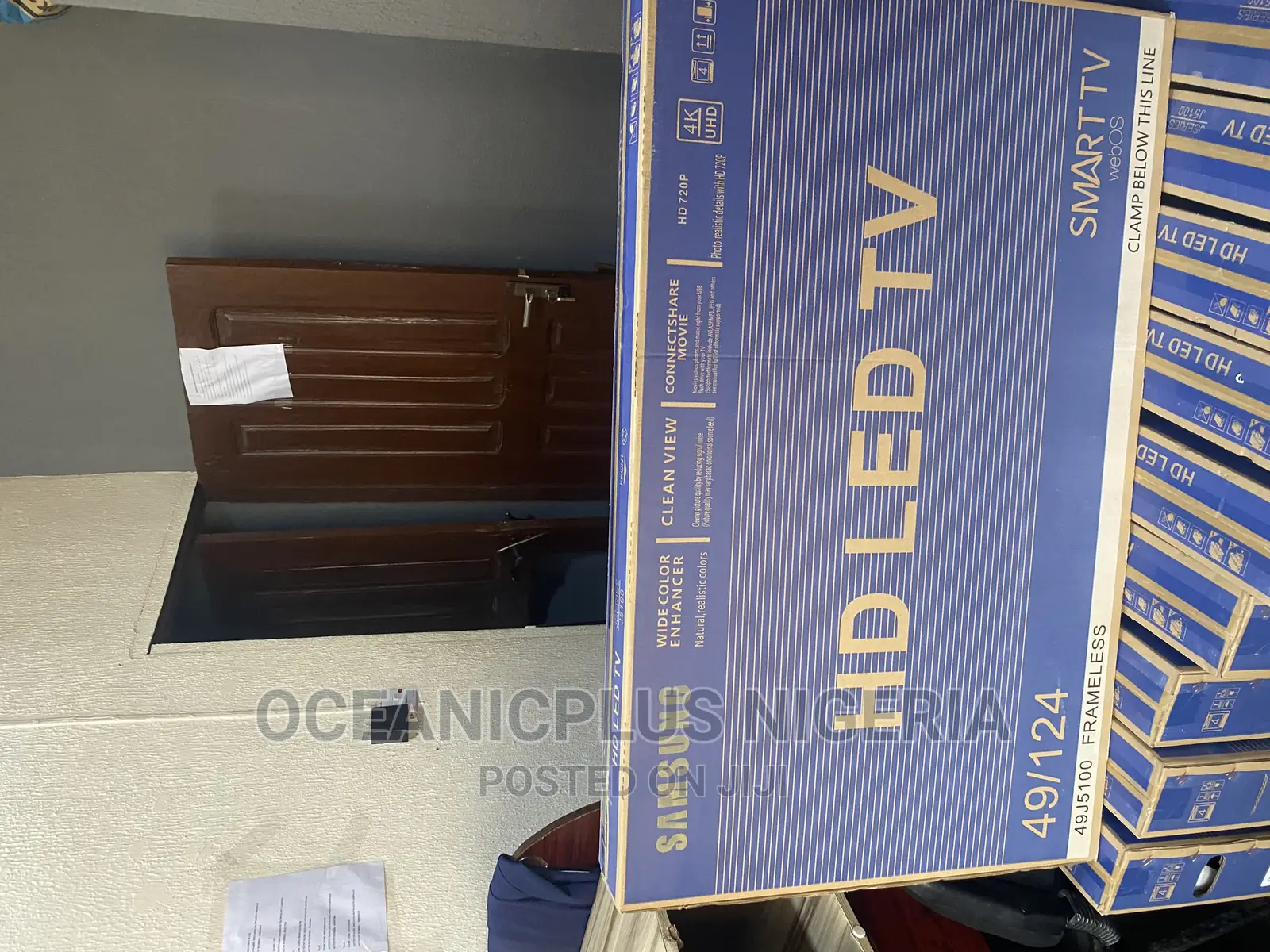  Veiw Samsung 49 Inches / 49J5100 Selling on Oceanic PLUS