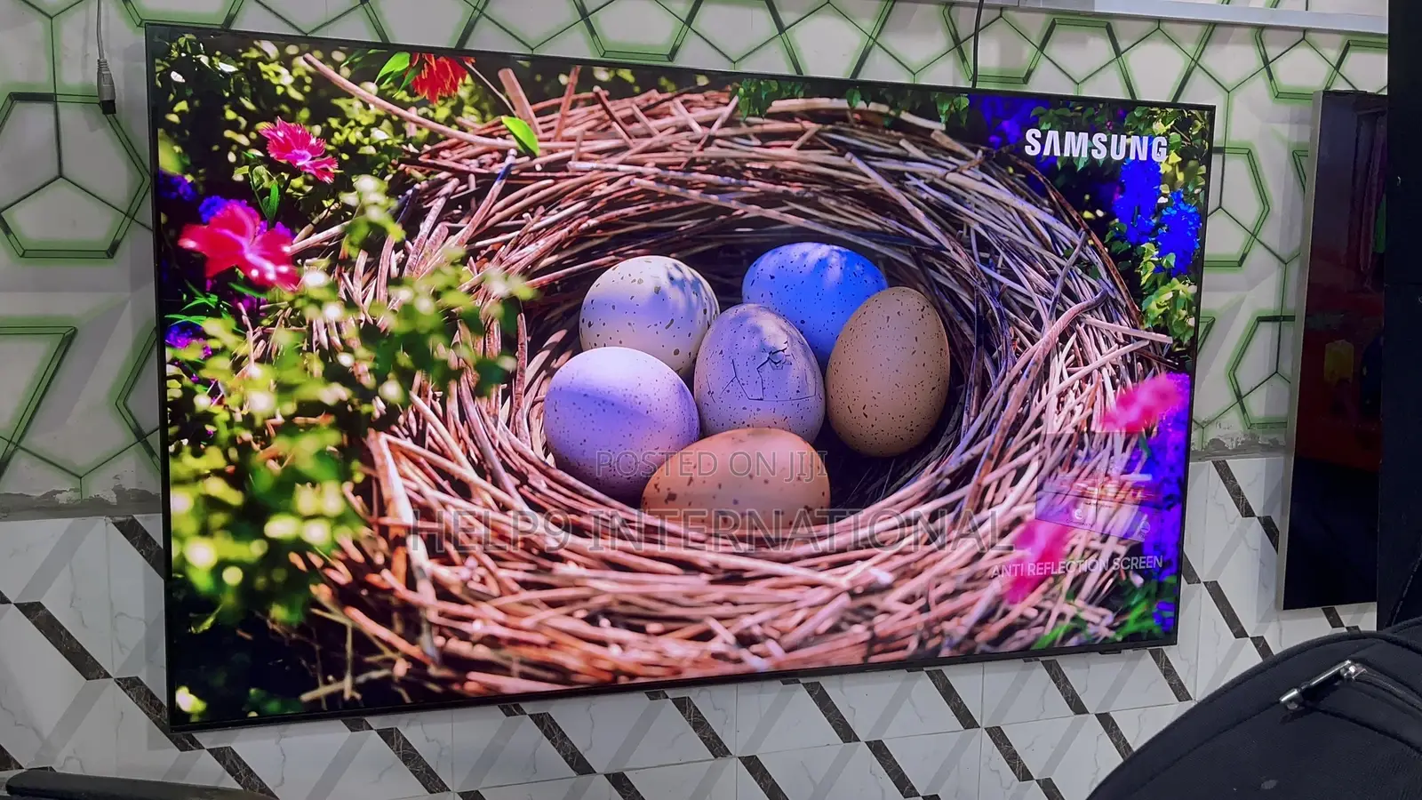 Badass 65” Samsung QLED Smart 8K TV
