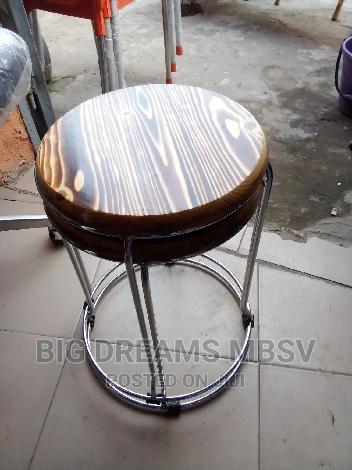 Side Stool Il