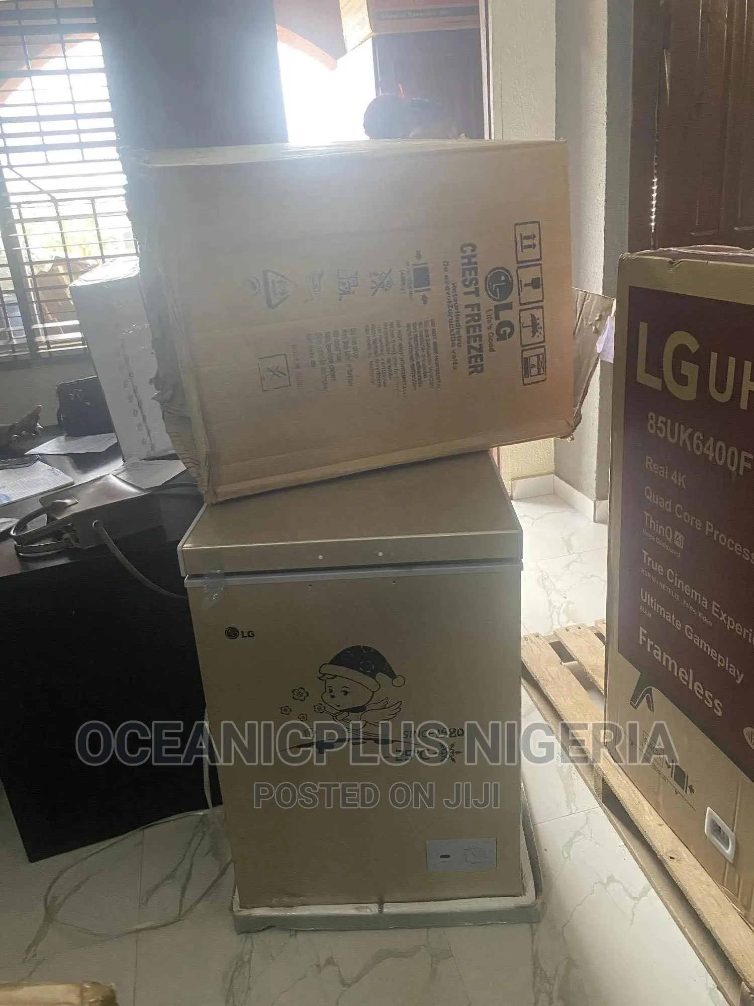 New LG Gc-160 / 100 Litres Chest Freezer