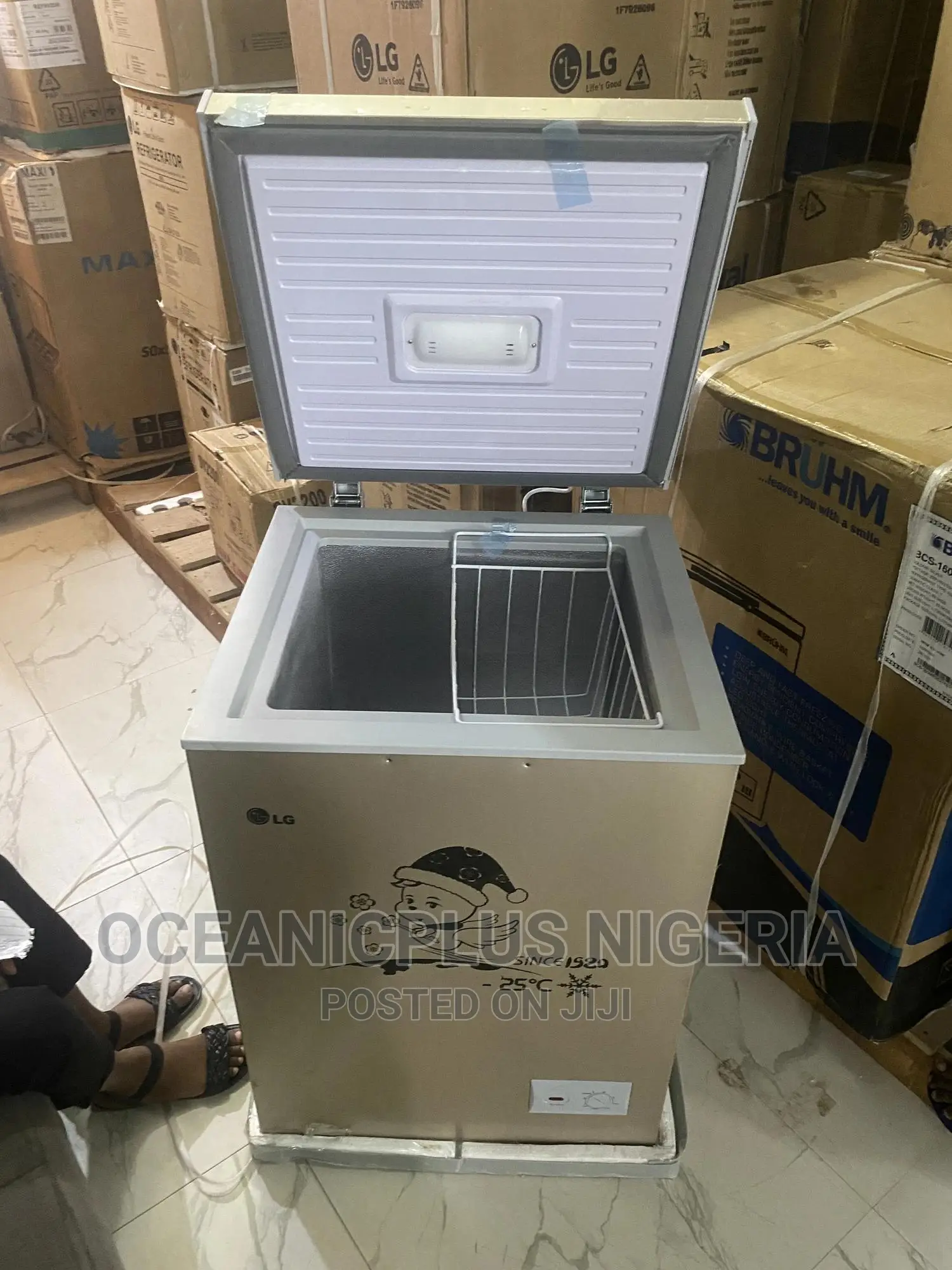 New in Lg/ Gc-160| Chest Freezer 100 Litres