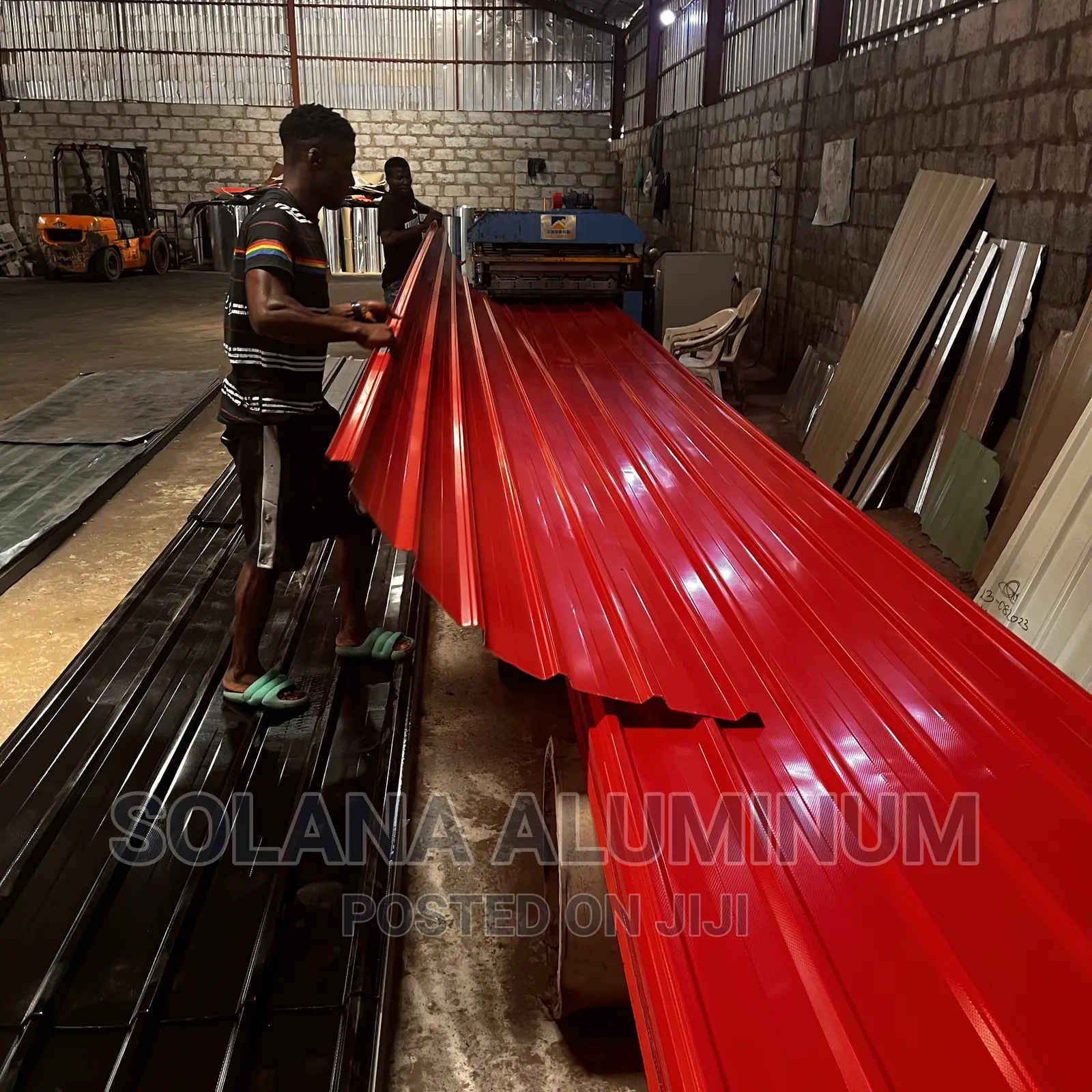 0.50mm A.K.A Complete 55 Red Aluminium Long Span Roofsheet