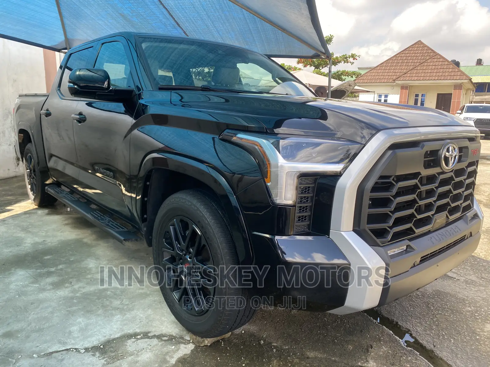 Toyota Tundra 2023 Black