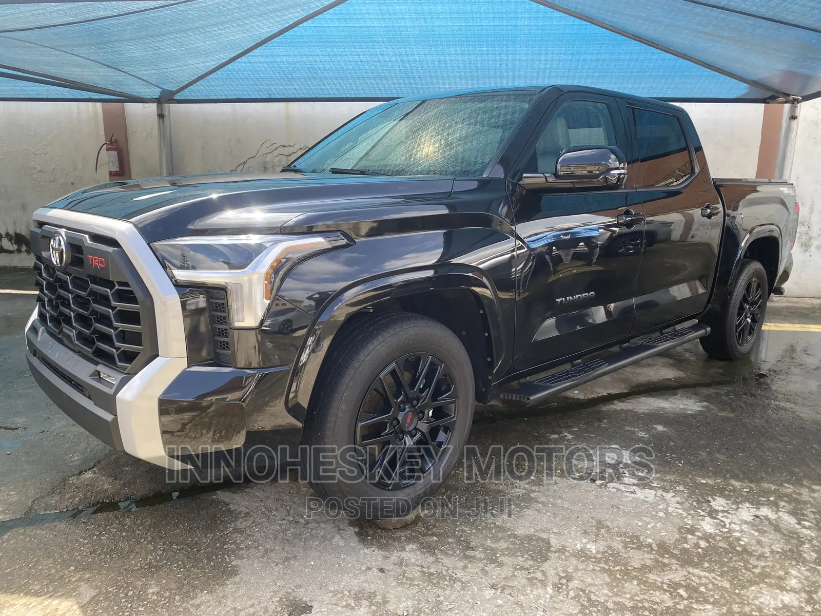 Toyota Tundra 2023 Black