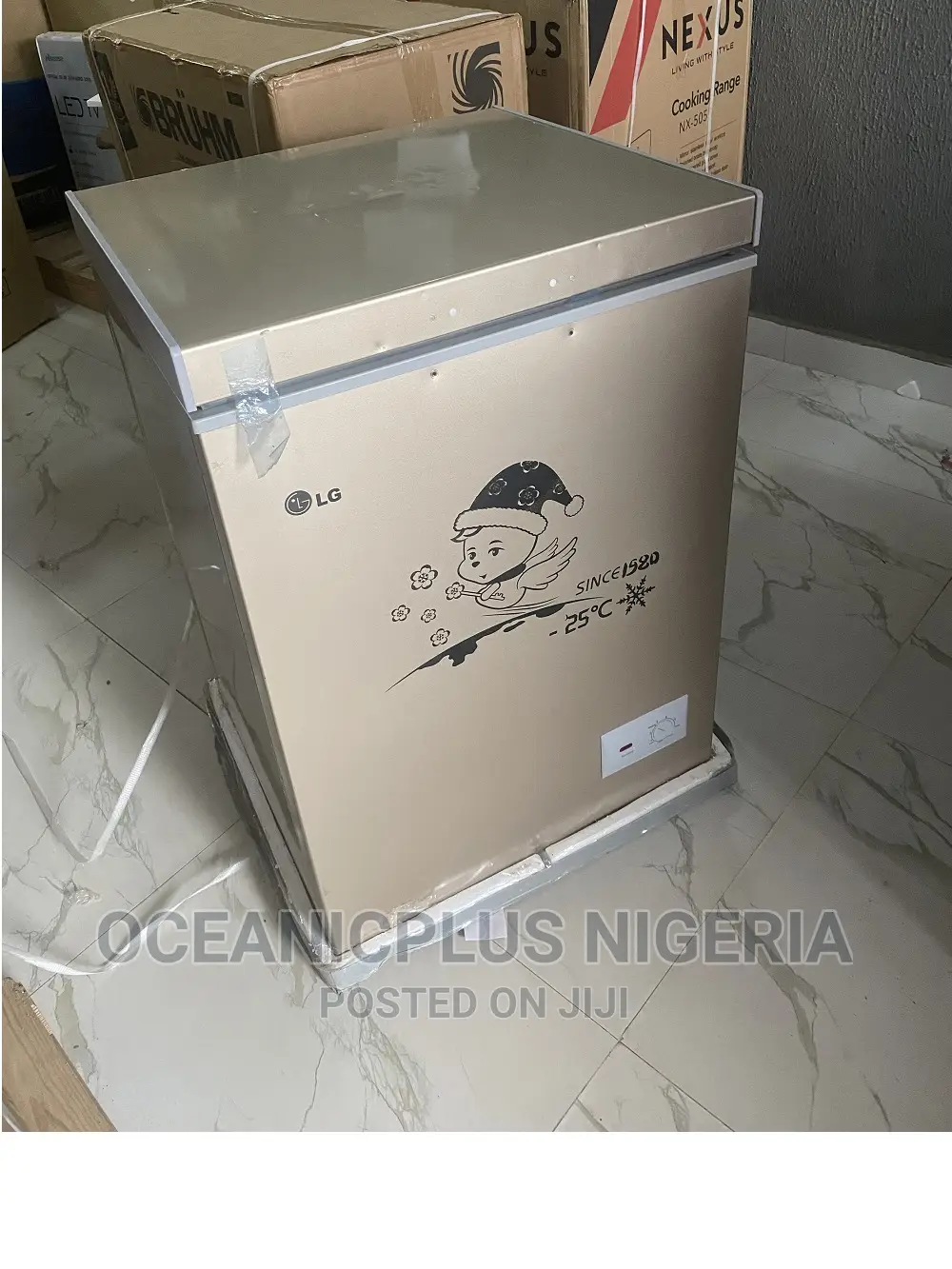 Top World LG Gc-160/Chest Freezer 100L Gold