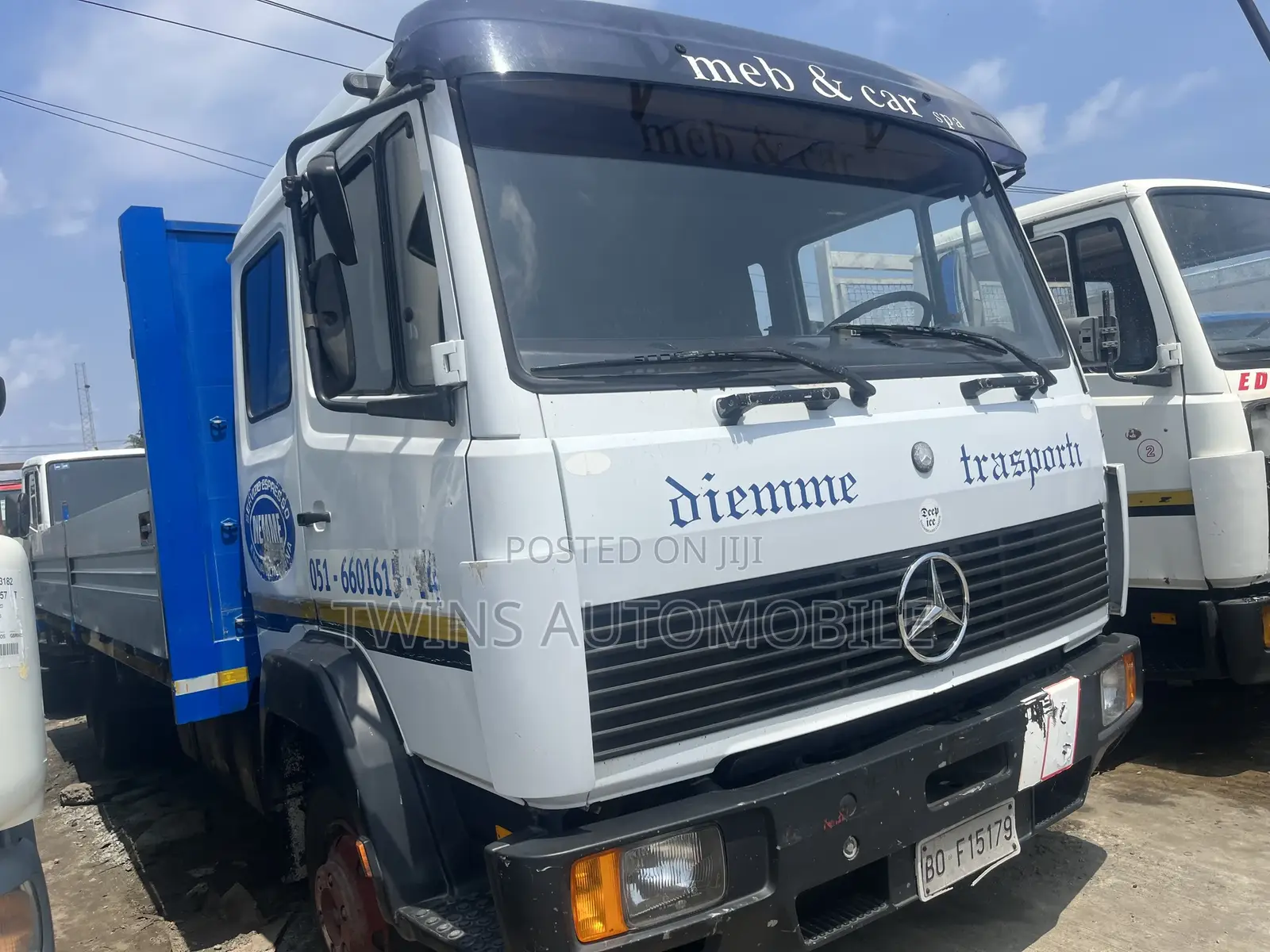 Mercedes-Benz 814 Direct Bucket