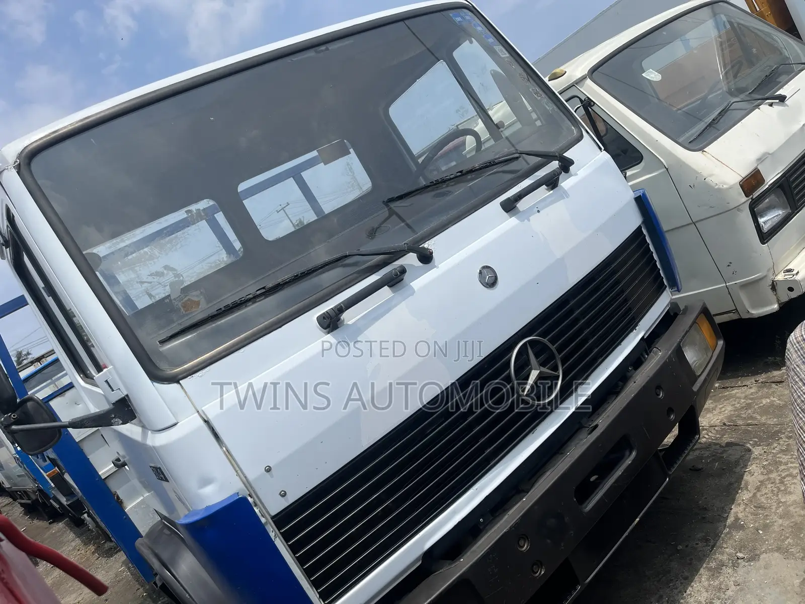 Mercedes-Benz 814 Pick Up