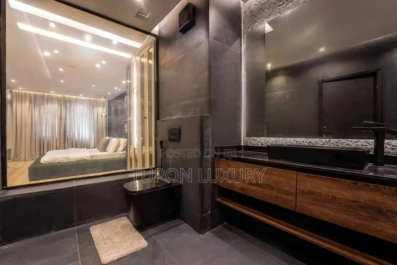Luxury 2 Bedroom Apartment With Cinema and Games