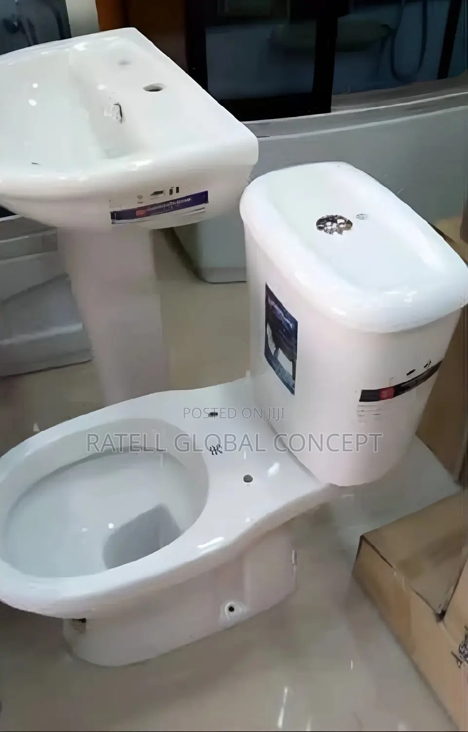 Sweethome Bangkok Toilet Set