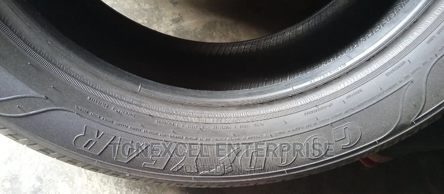 Brand New Goodyear Tyre 235/60/18 2years Warranty