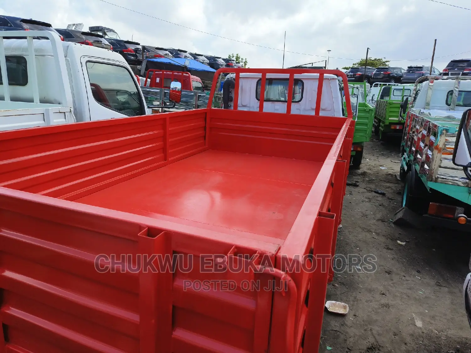 Toyota Dyna 300 With Red Bucket
