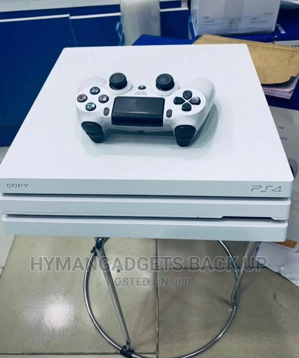 Grade a London Used Ps4 Pro ITB With 1pad