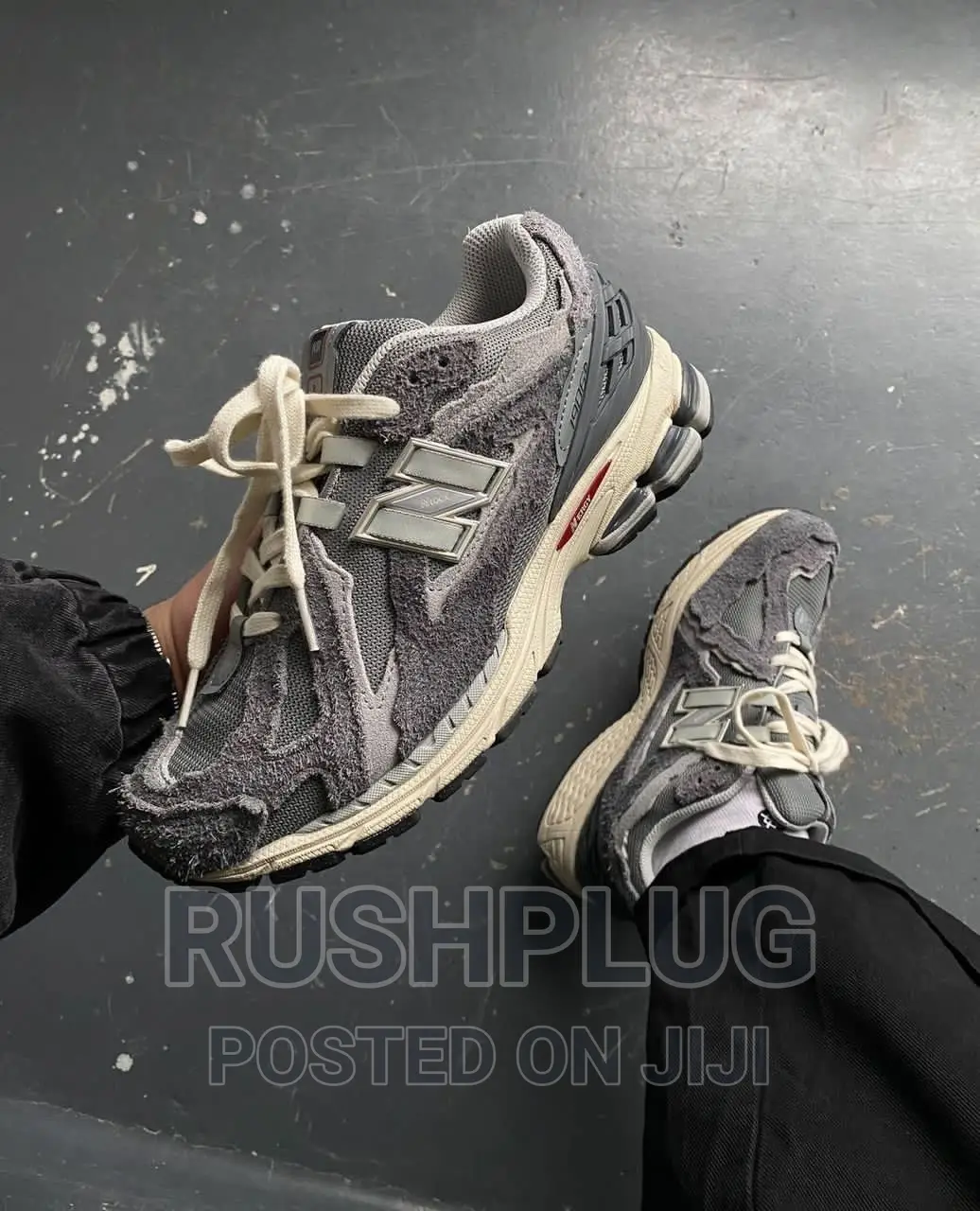 New Balance 1906D Sneakers
