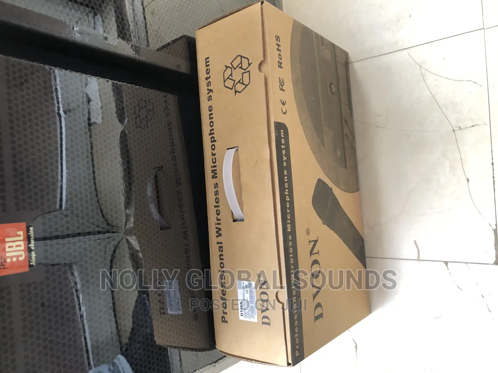 DVON 4in1 Wireless Microphones System