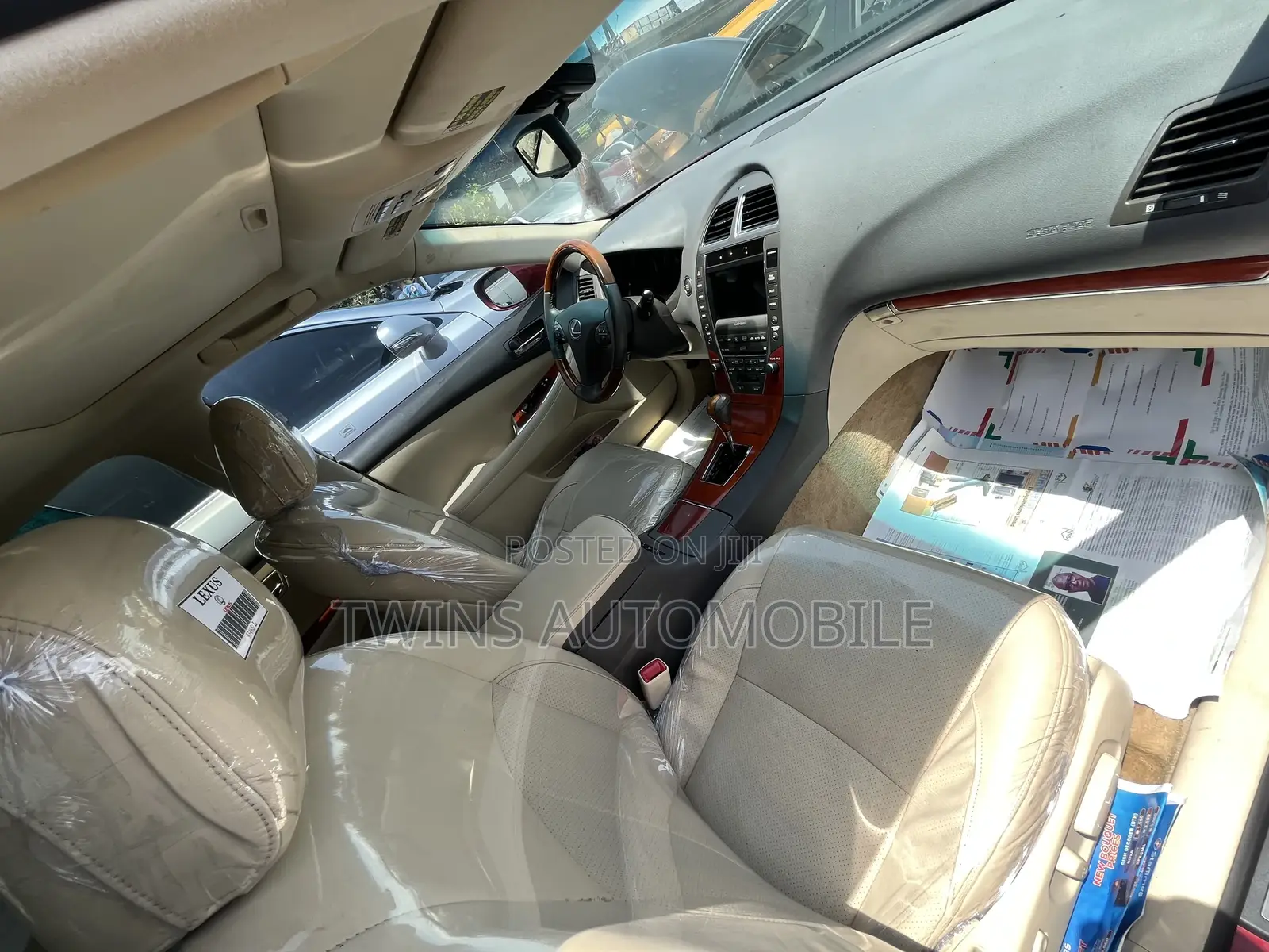 Lexus ES 350 2011 Red