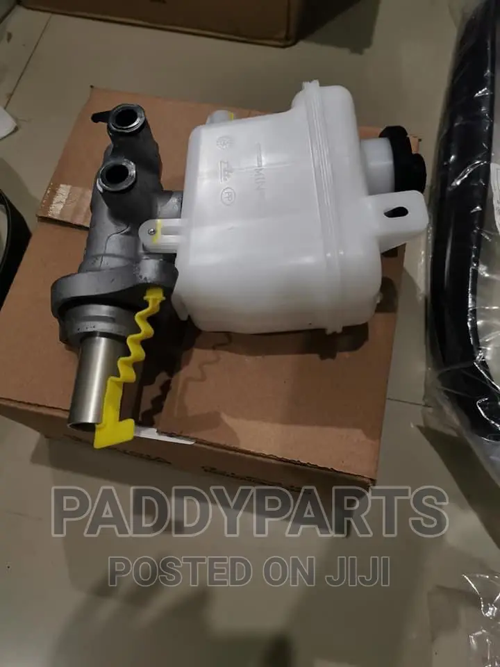 Toyota Sequoia Tundra Brake Master Cylinder