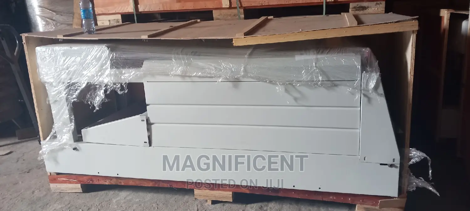 Complete Semi Auto Sleeve Shrink Wrapper Machine