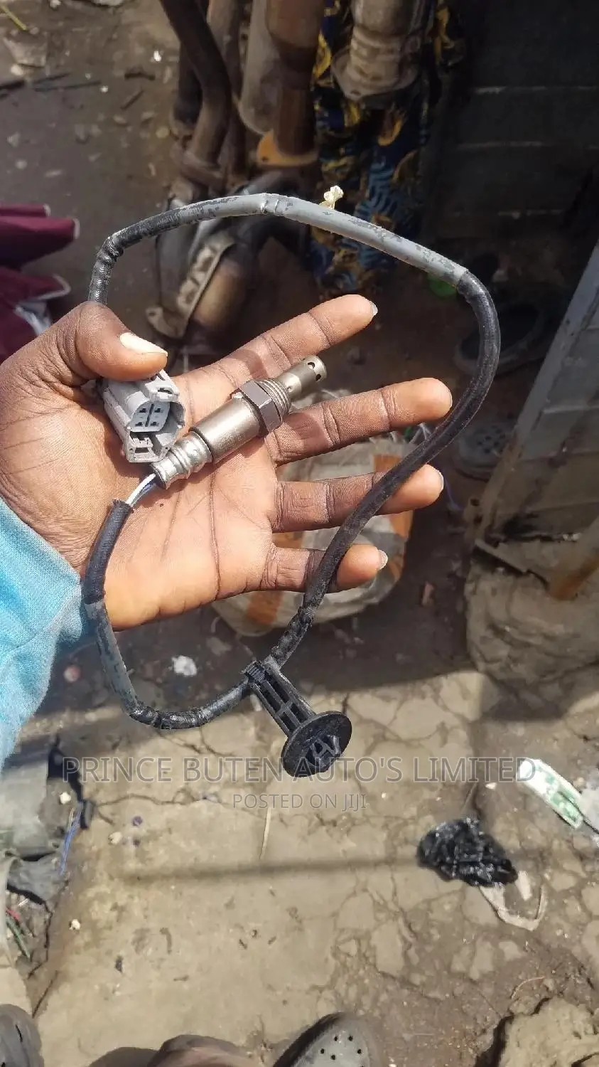 02 Oxygen Sensor Higlander 2005 Bank1 Sensor2