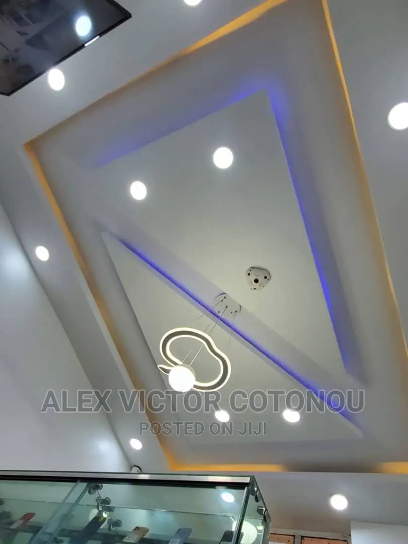P O P Ceiling, Wall Screeding, Tv Stand And Inside Decor