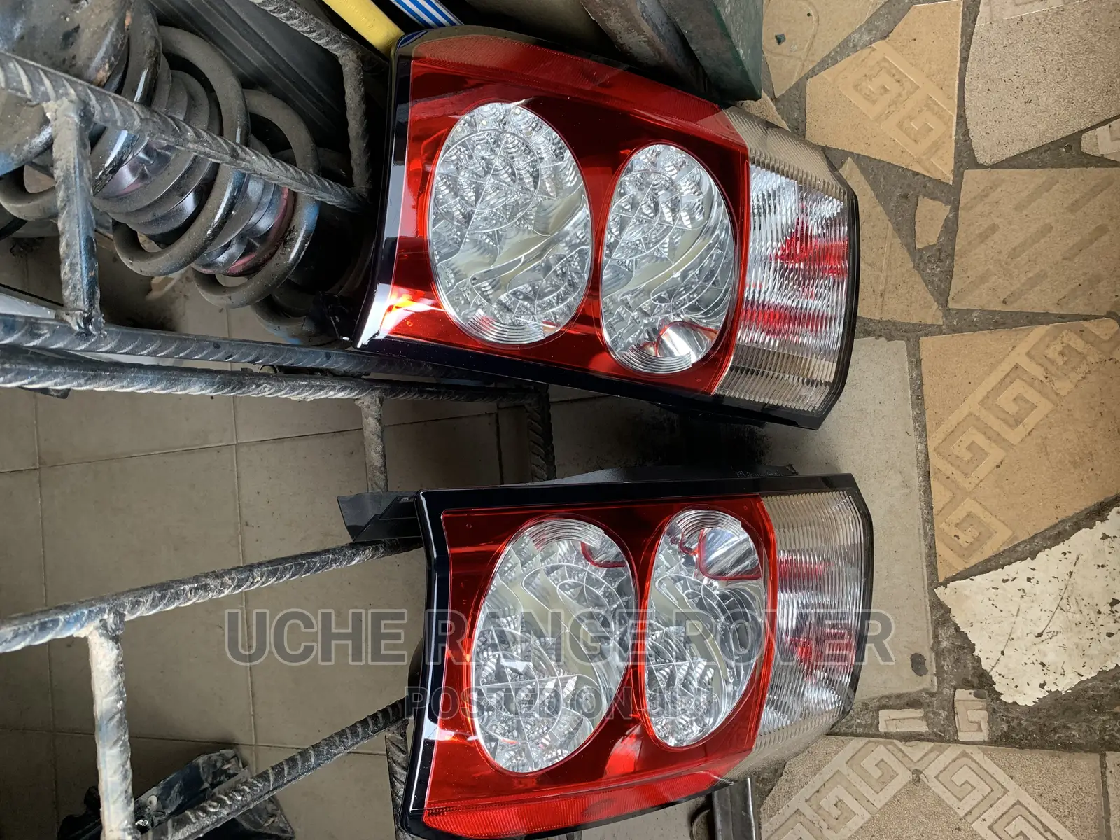 Back Light for Land Rover Lr4 2011