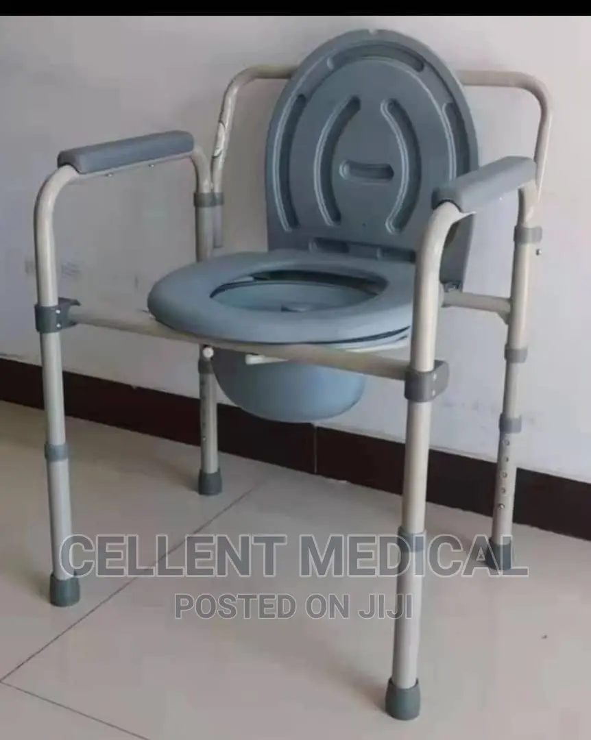 Commode Chair