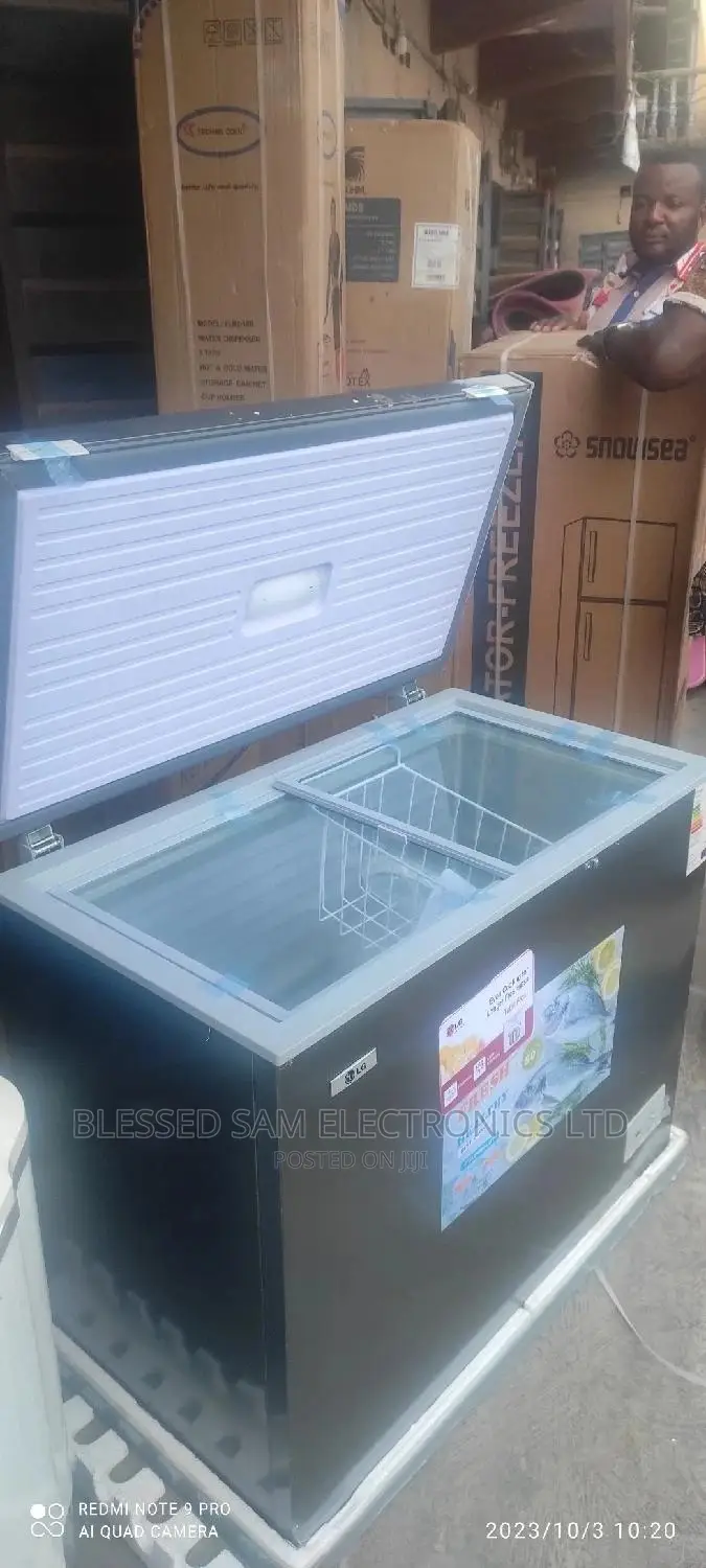 New Lg Chest Freezer 350l Blast Freezing>Door Lock >2 Yrs