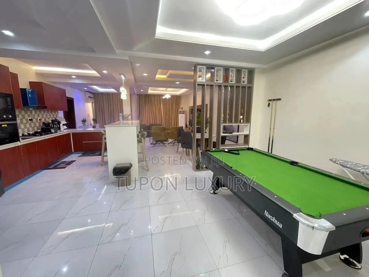 Spacious 2 Bedroom Apartment With Snooker