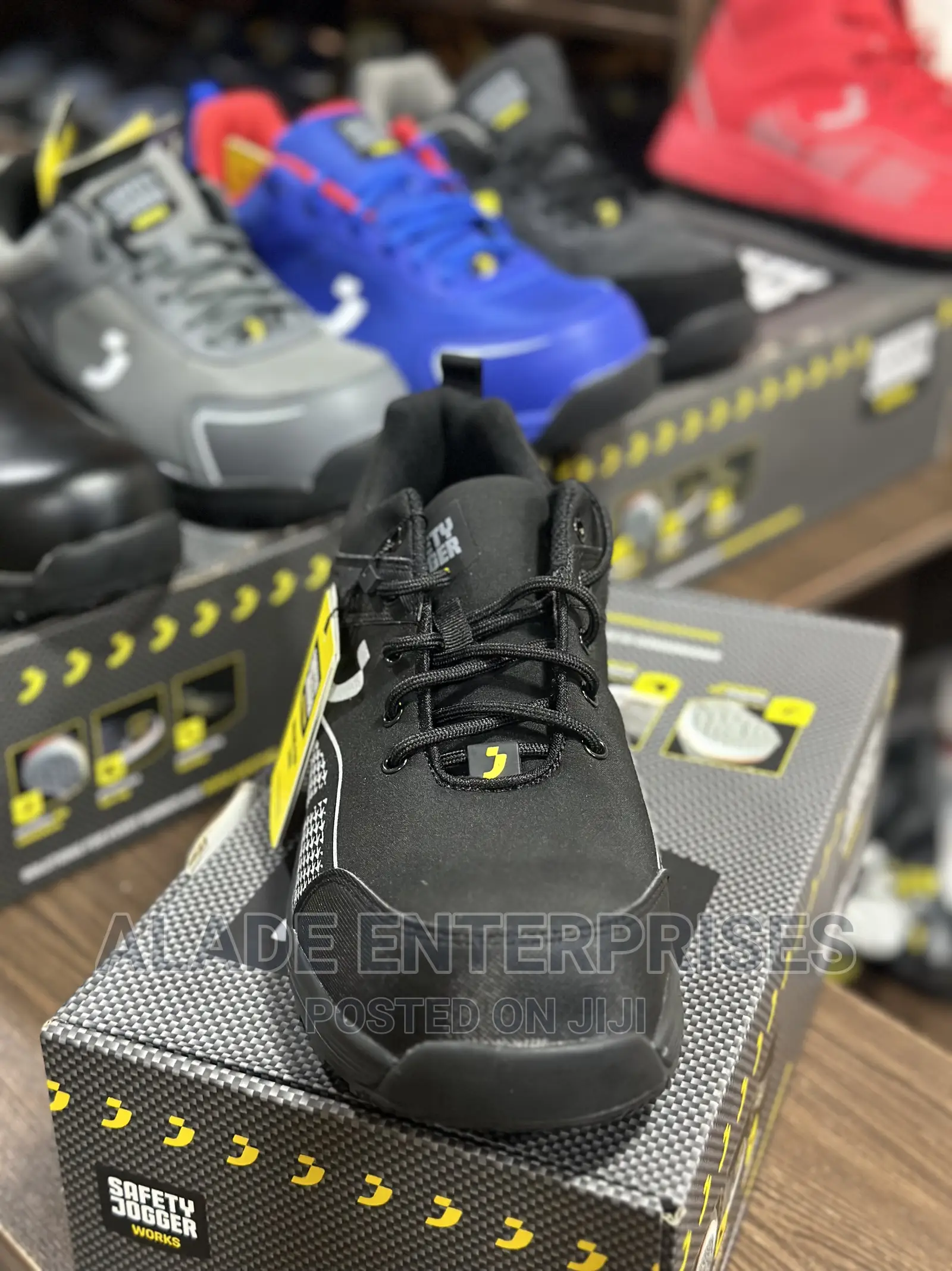 Safety Jogger Boot Milos S1P Low Black
