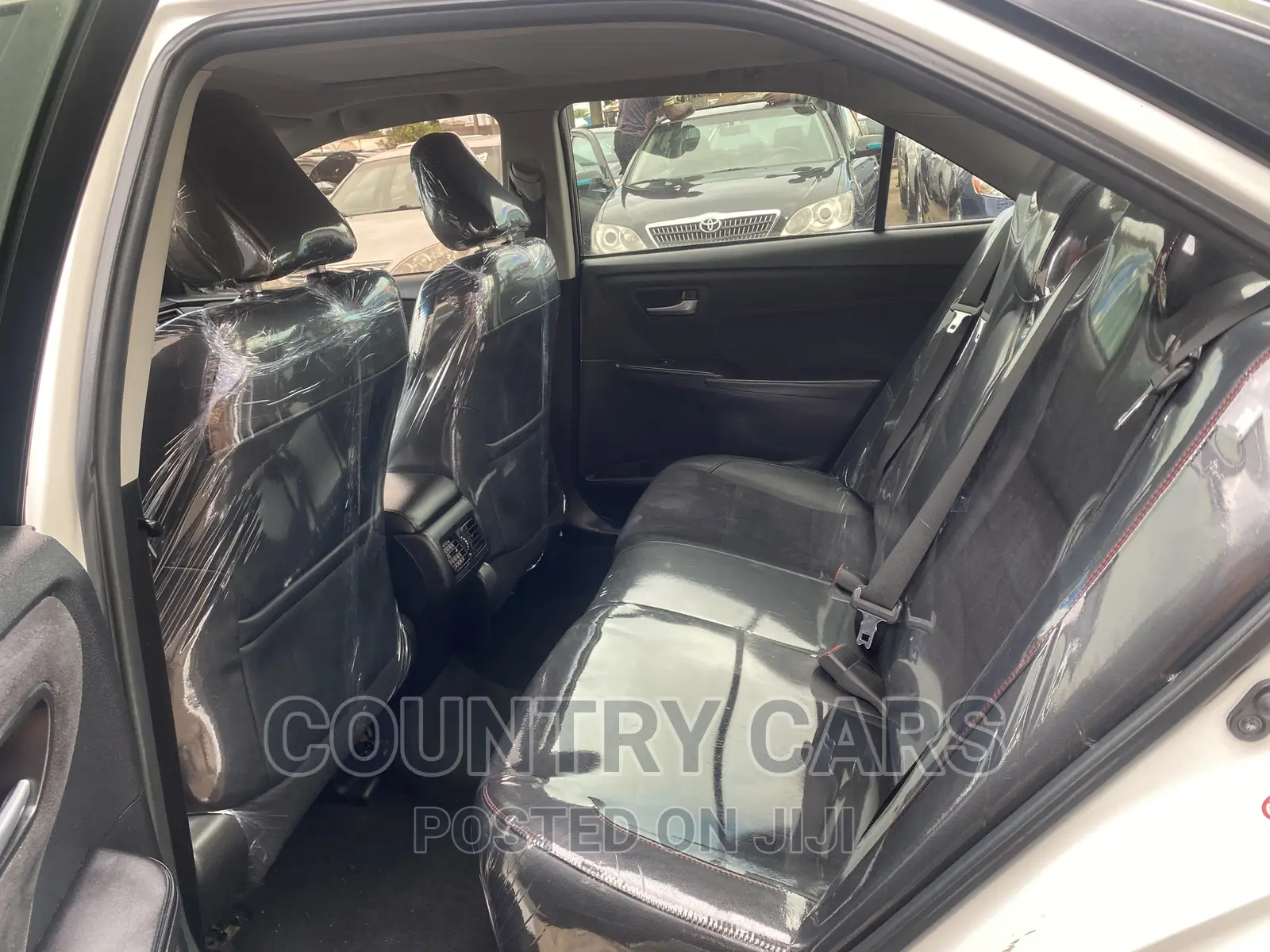 Toyota Camry 2016 White