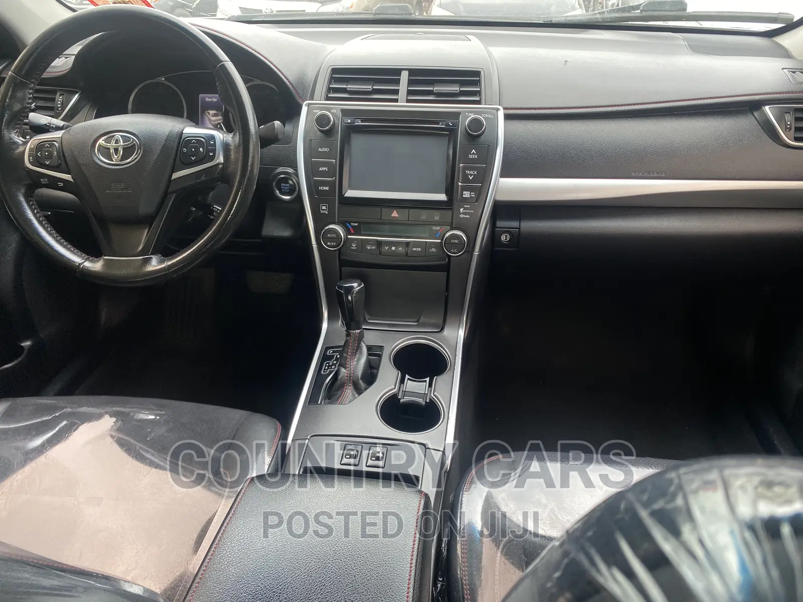 Toyota Camry 2016 White