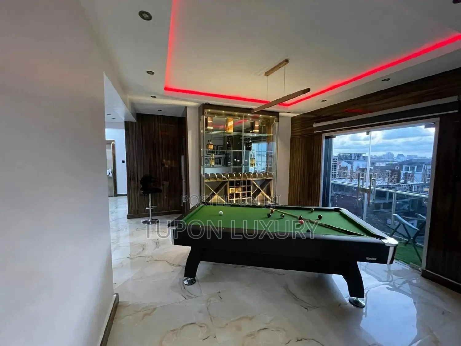 Best Vacation Home: Luxury 3bedroom Waterfront Apartment.