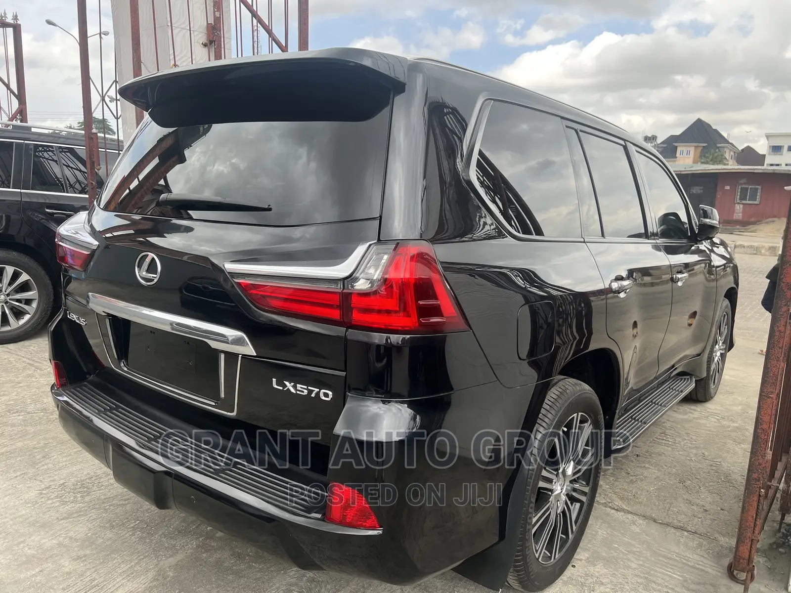 Lexus LX 570 AWD 2018 Black