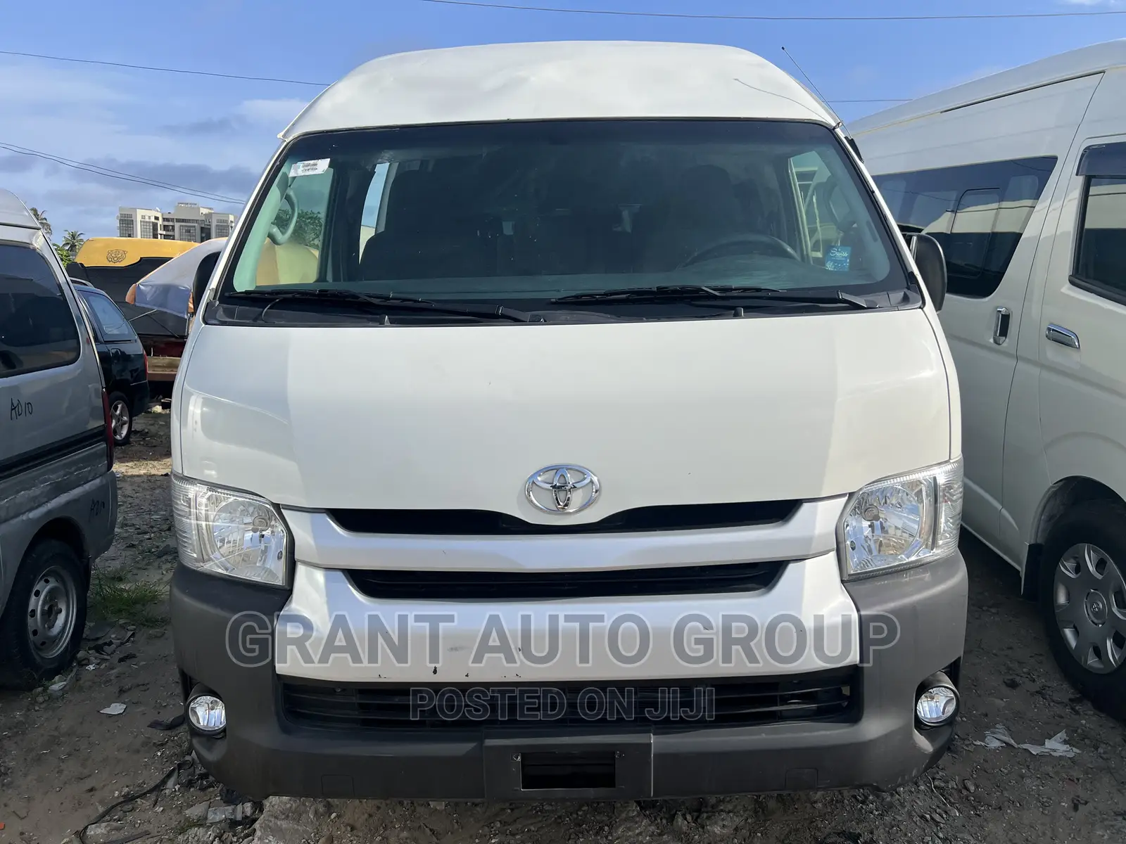 Toyota HiAce 2020 White
