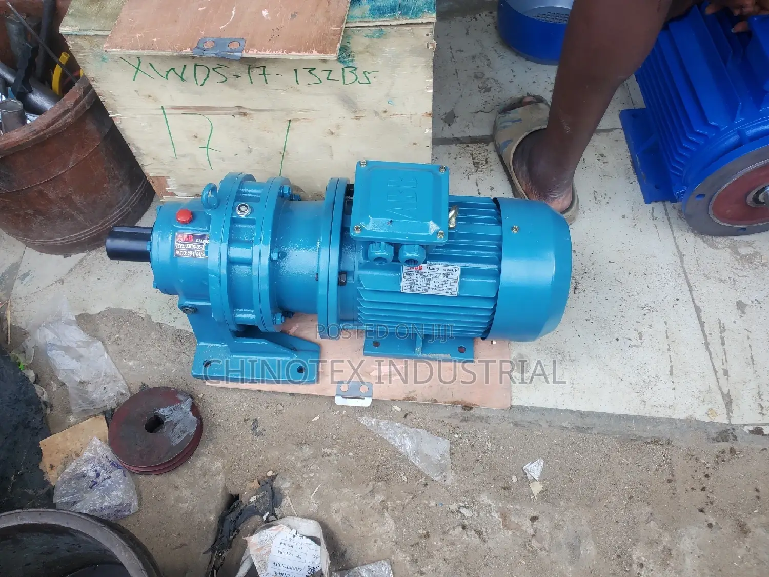 Abb Conveyor Gear Motor 4kw/5.5hp Ratio-23:1
