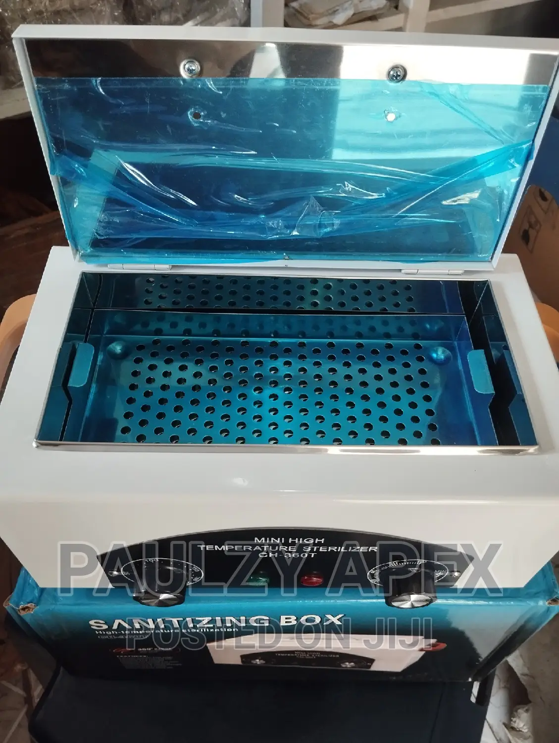 Sanitizer Box