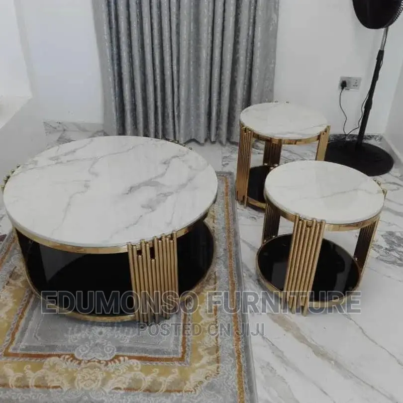 Modern Centre Table With 2 Side Stools