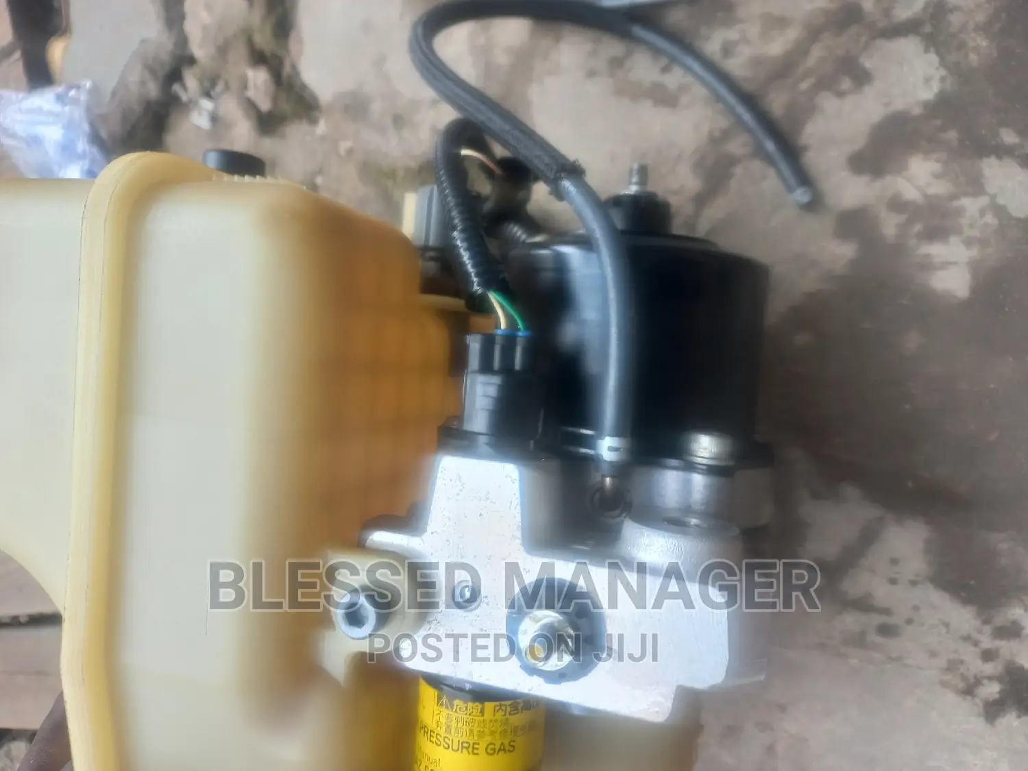 Lx570 and Lx600 Lifting Pump