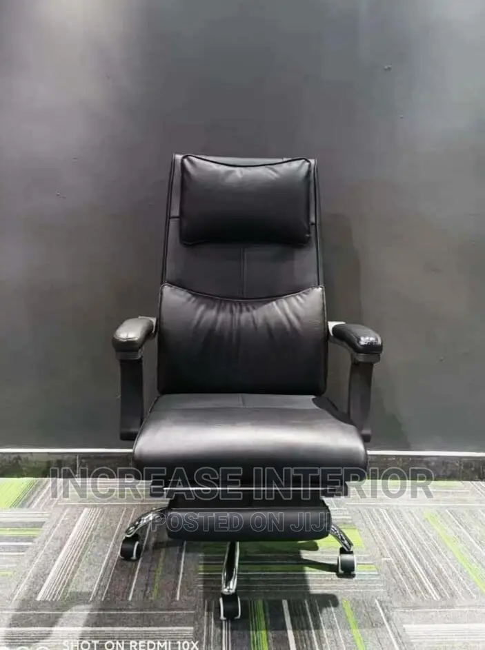 Quality Executive Director Office Chair With Foot Rest