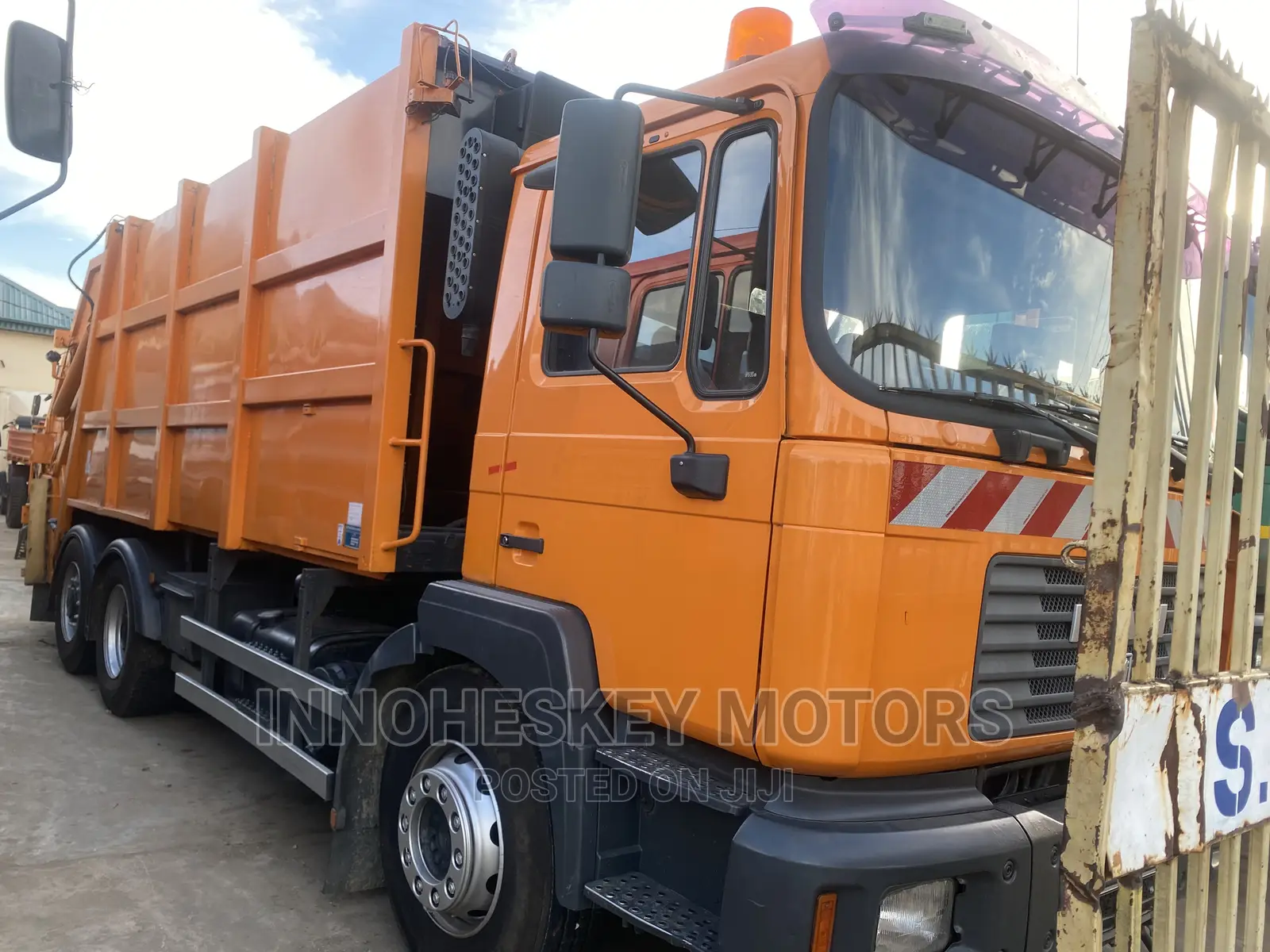 Man Compactor Truck