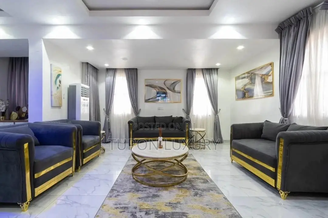 Newly Launch 3 Bedroom in Victoria With Cinema