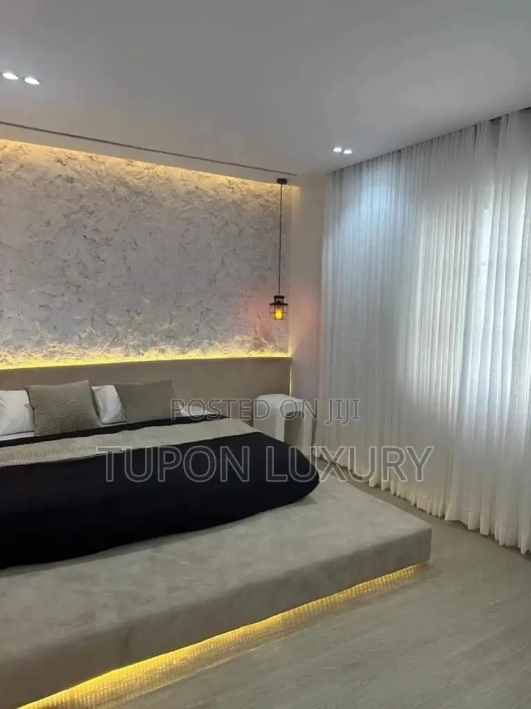 Tastefully Furnished 1 Bedroom Shortlet Apartment