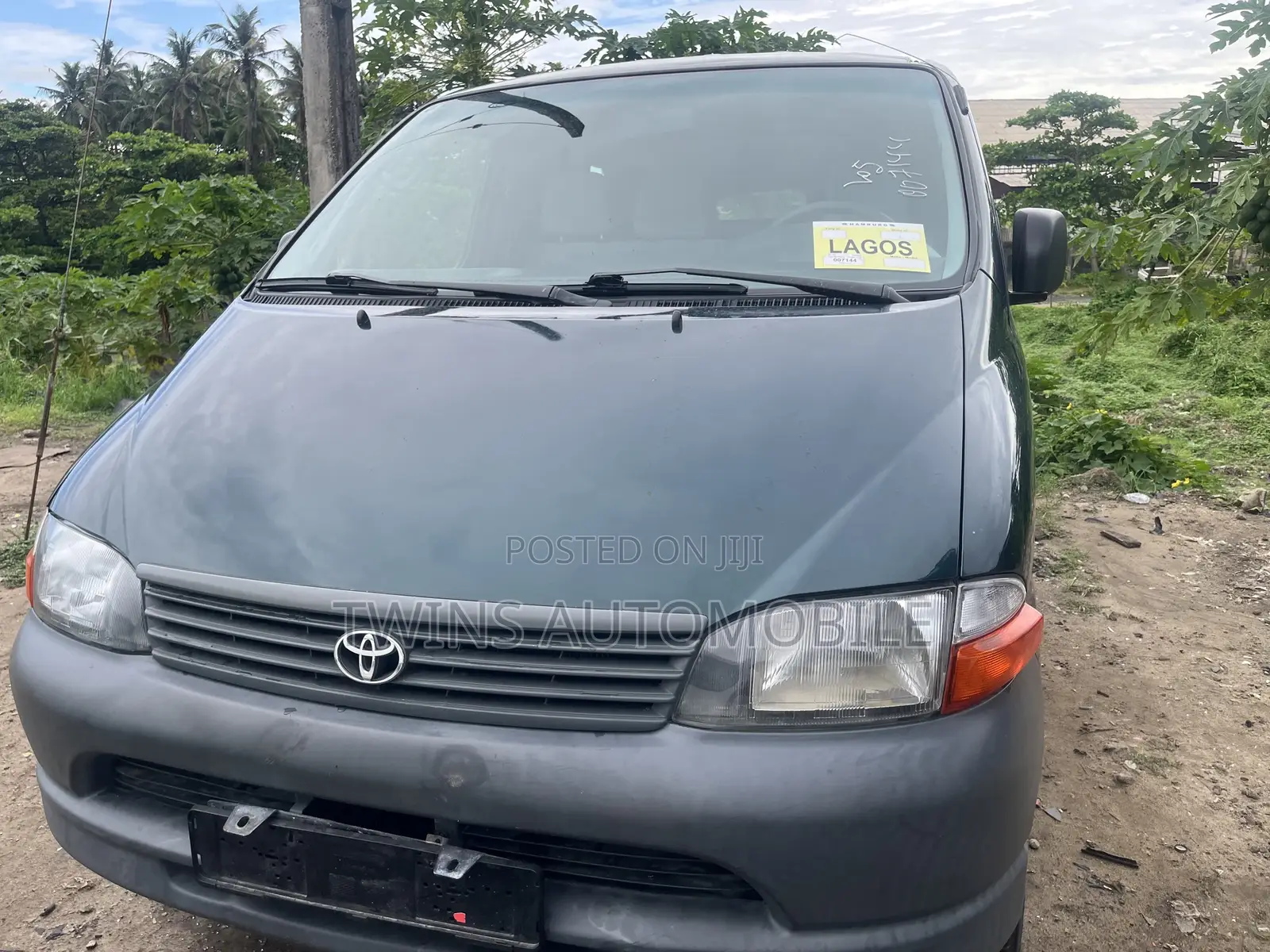 Toyota HiAce 2003 Grey