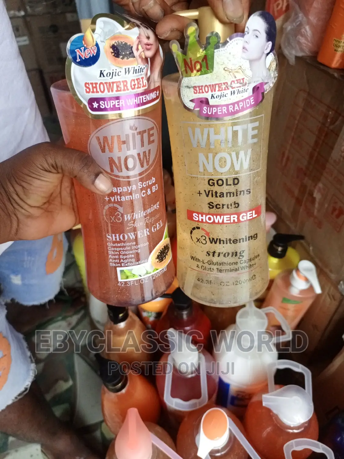 White Now Shower Gel With Scrub