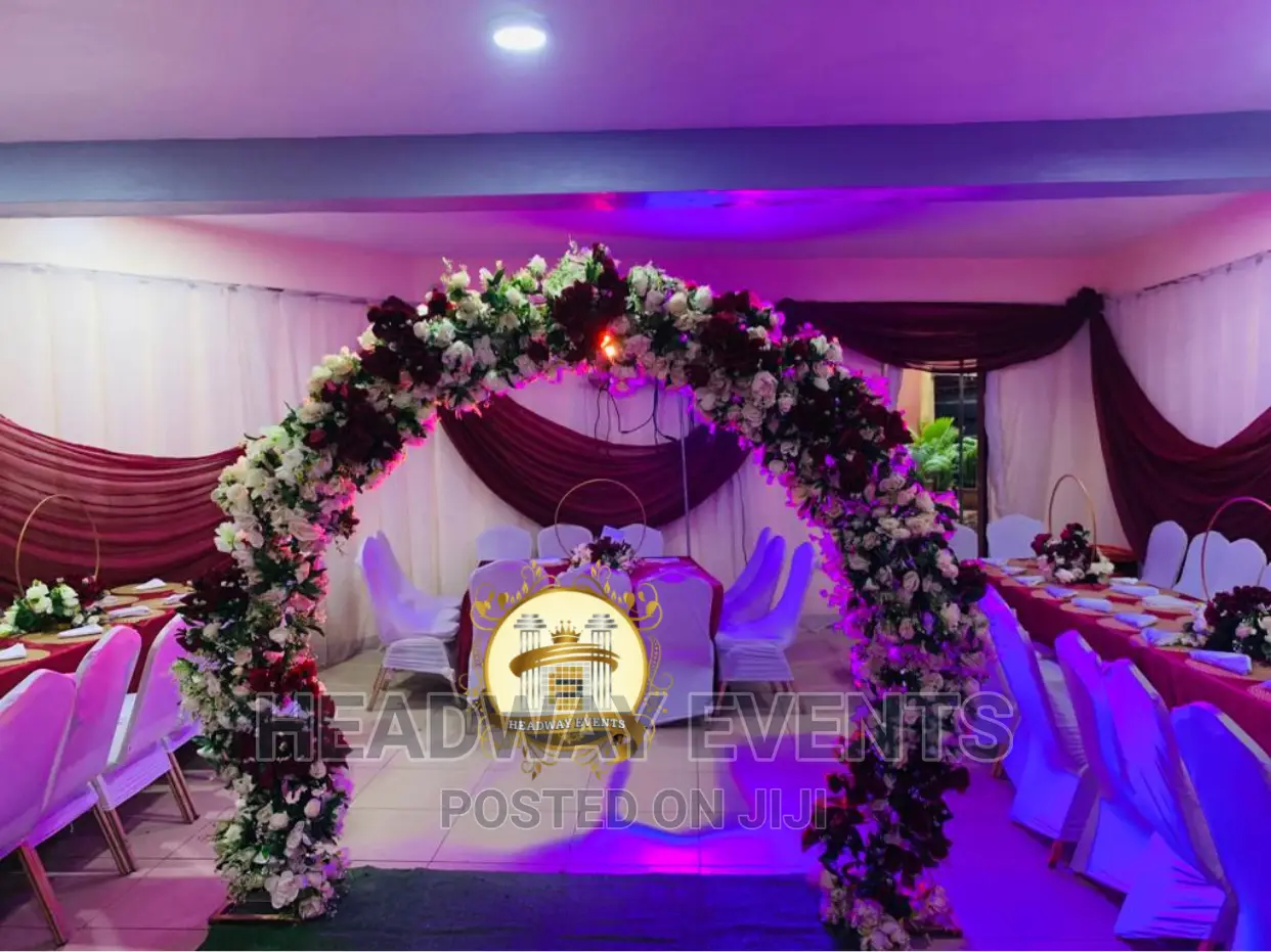 Simple Traditional Wedding Decoration