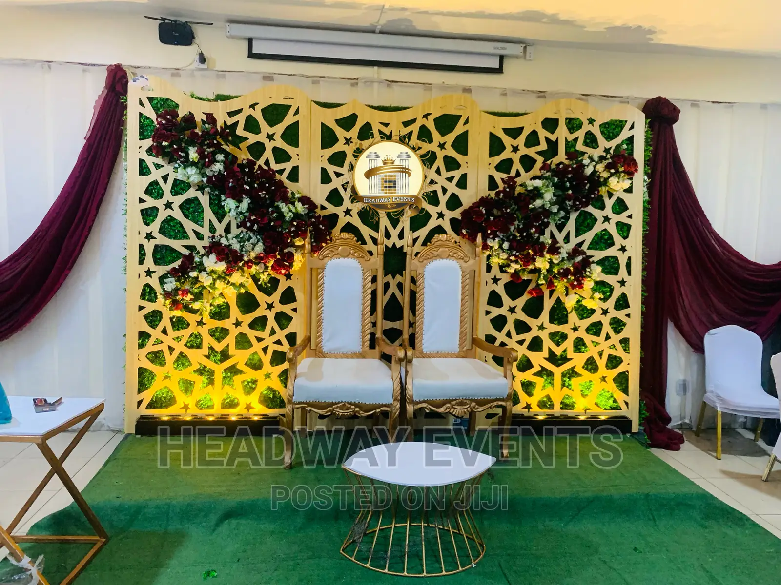 Simple Traditional Wedding Decoration