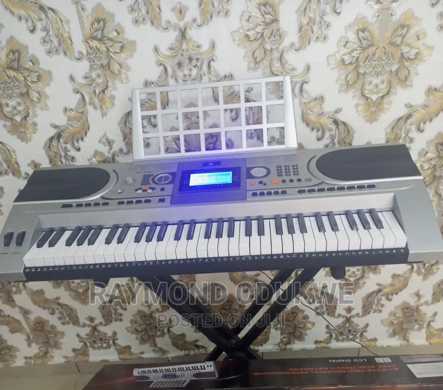 Quality Yamaha PSR Keyboard Piano